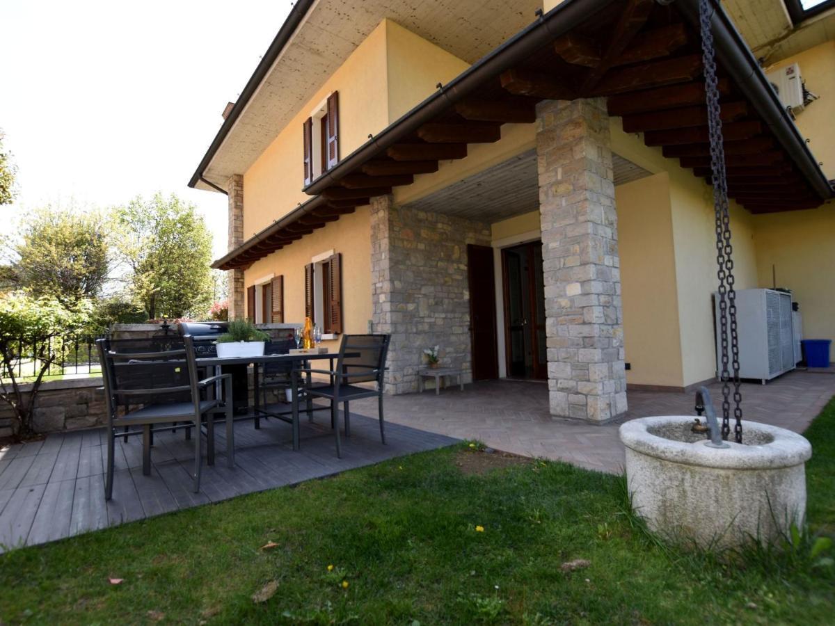 Belvilla By Oyo Franciacorta Villa Pedergnano Exterior foto